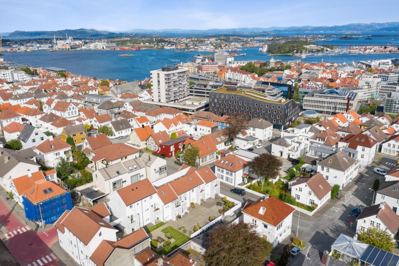 Central Top Floor Apartment Stavanger Exterior photo